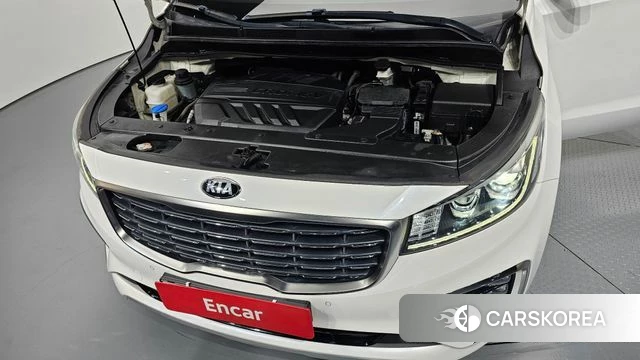 Kia The New Carnival id 4417133 из Кореи 16