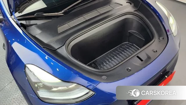 Tesla Model Y id 3610496 из Кореи 16