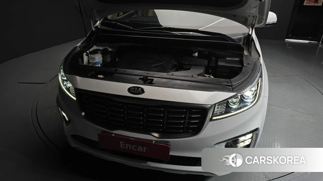 Kia The New Carnival id 4605030 из Кореи 16