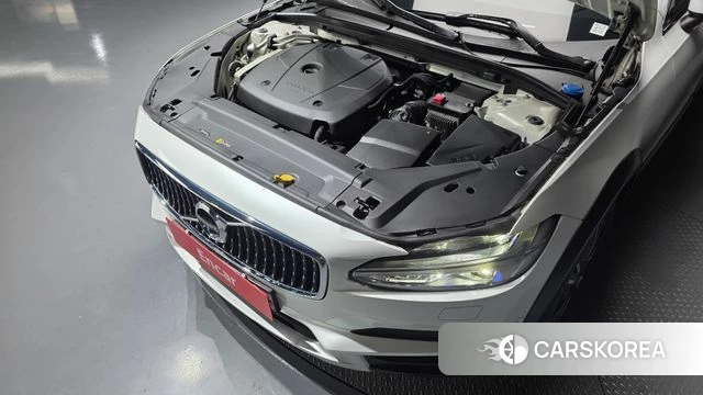 Volvo V90 Cross-Country id 3911633 из Кореи 16