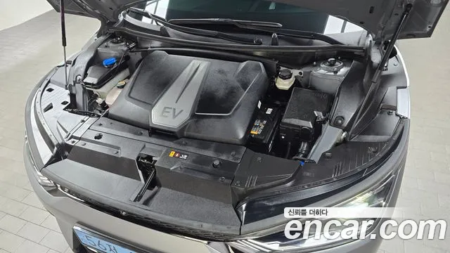 Kia EV6 id 2462956 из Кореи 16