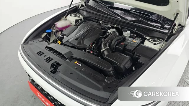 Hyundai Grandeur (GN7) id 3891171 из Кореи 16