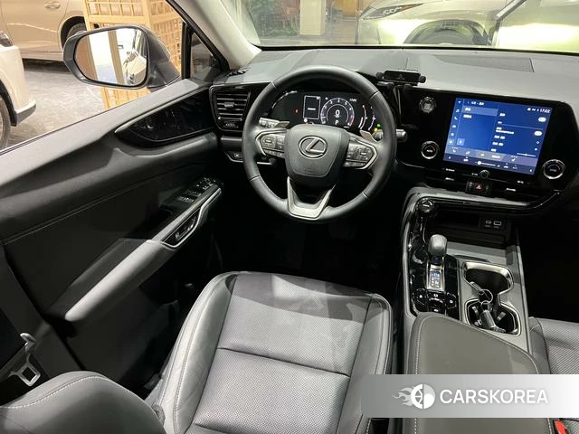 Lexus NX id 4276295 из Китая 12
