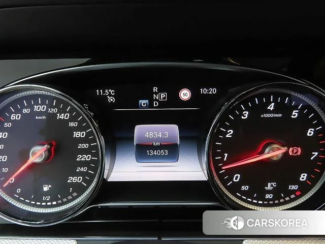 Mercedes-Benz E-Class W213 id 3893887 из Кореи 16