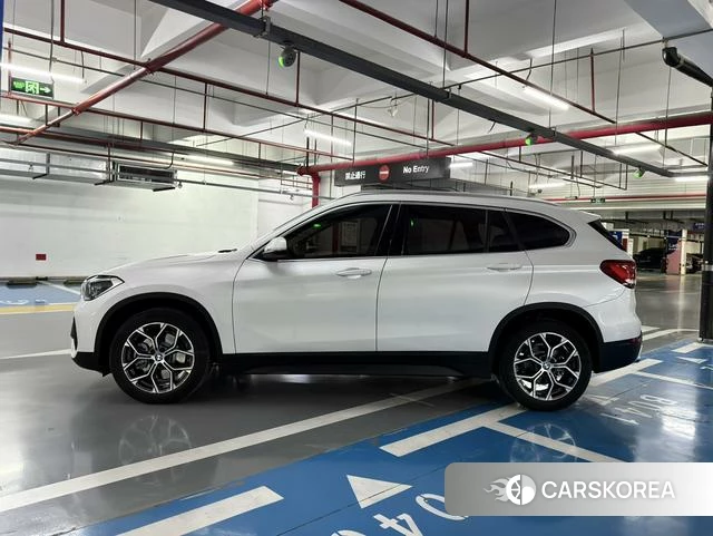 BMW X1 id 3913571 из Китая 18