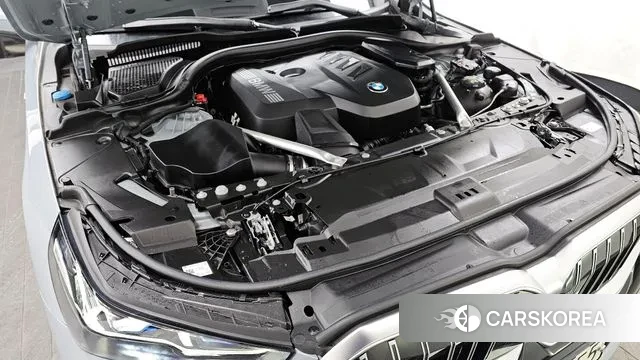 BMW 5 Series (G60) id 3619872 из Кореи 16