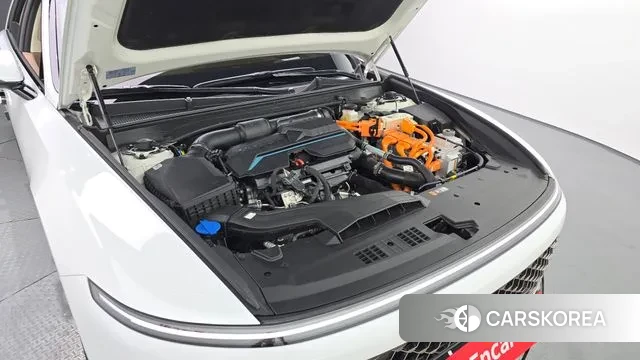 Hyundai Grandeur Hybrid (GN7) id 3256615 из Кореи 16