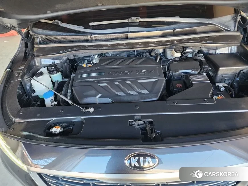 Kia The New Carnival id 2102555 из Кореи 14