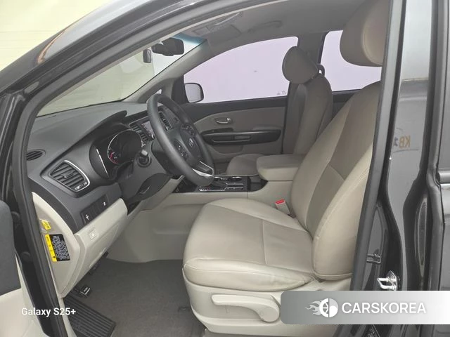 Kia The New Carnival id 4305025 из Кореи 16