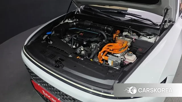 Hyundai Grandeur Hybrid (GN7) id 3591234 из Кореи 16