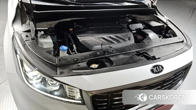 Kia The New Carnival id 3024532 из Кореи 16