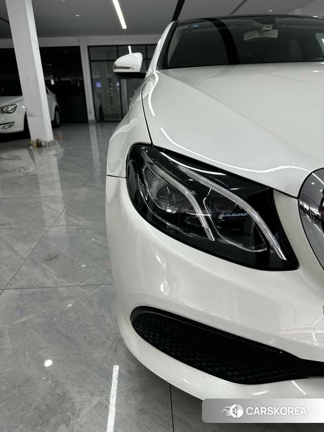 Mercedes-Benz E-class id 4222251 из Китая 11