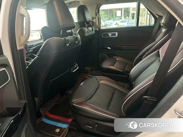 Ford Explorer id 3913652 из Китая 7