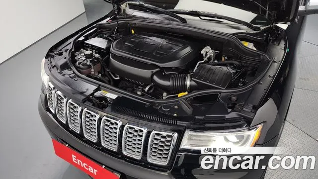 Jeep Grand Cherokee id 2833594 из Кореи 16