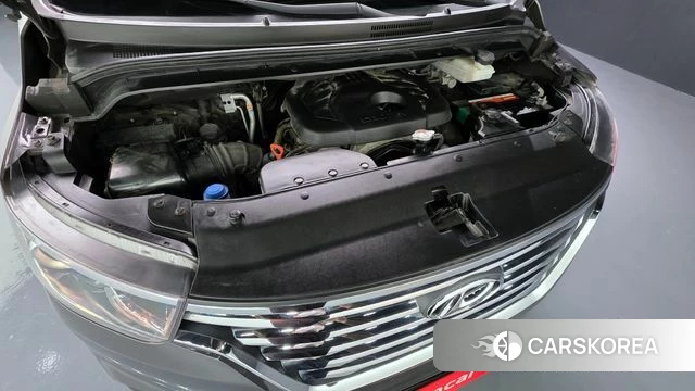 Hyundai The New Grand Starex id 3899626 из Кореи 16