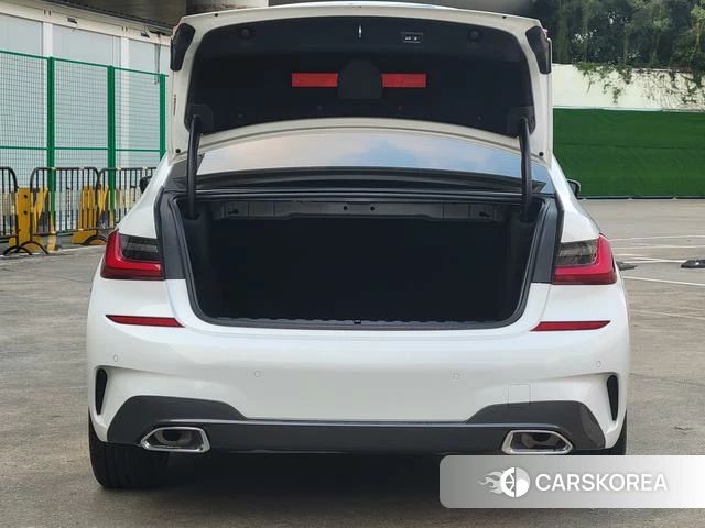 BMW 3 series id 3969025 из Китая 21