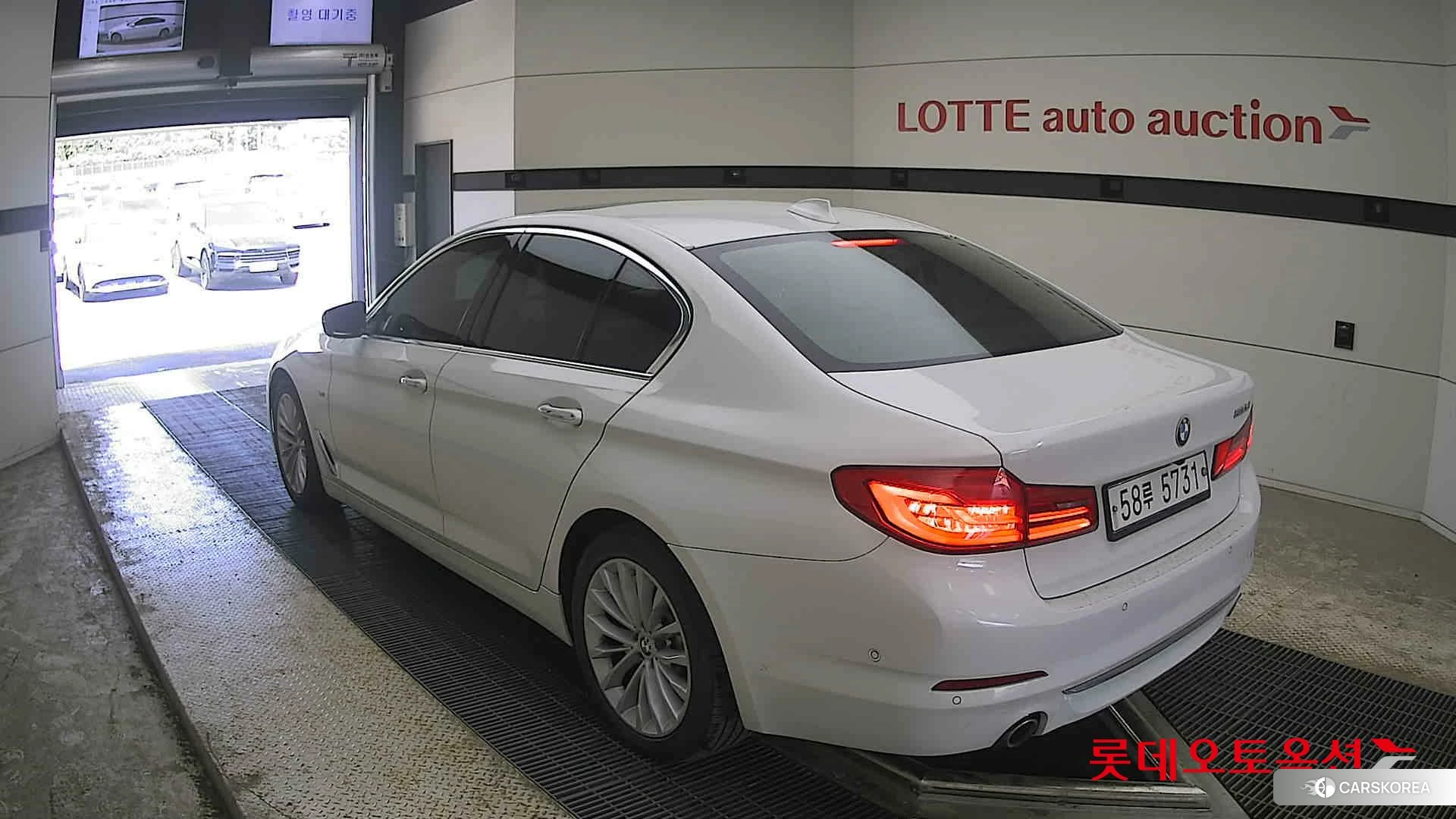 BMW  520d id 4296716 из Кореи 34