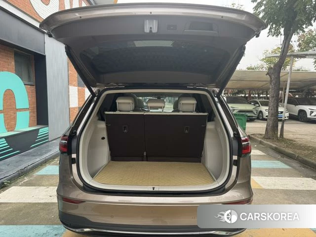 Volkswagen Weiran id 4258515 из Китая 12