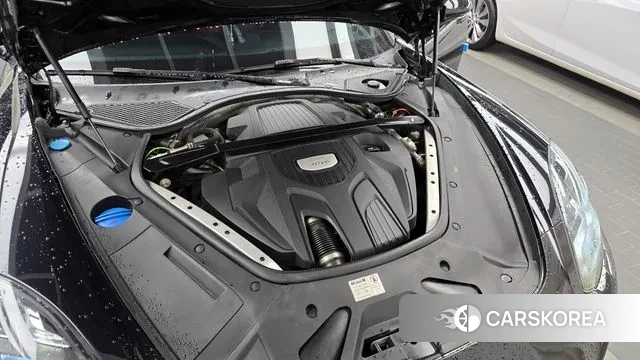 Porsche Panamera (971) id 3469935 из Кореи 16