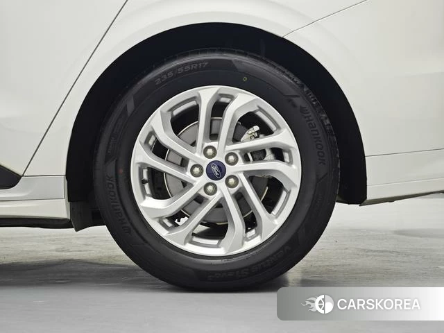 Ford Mondeo id 4209698 из Китая 16