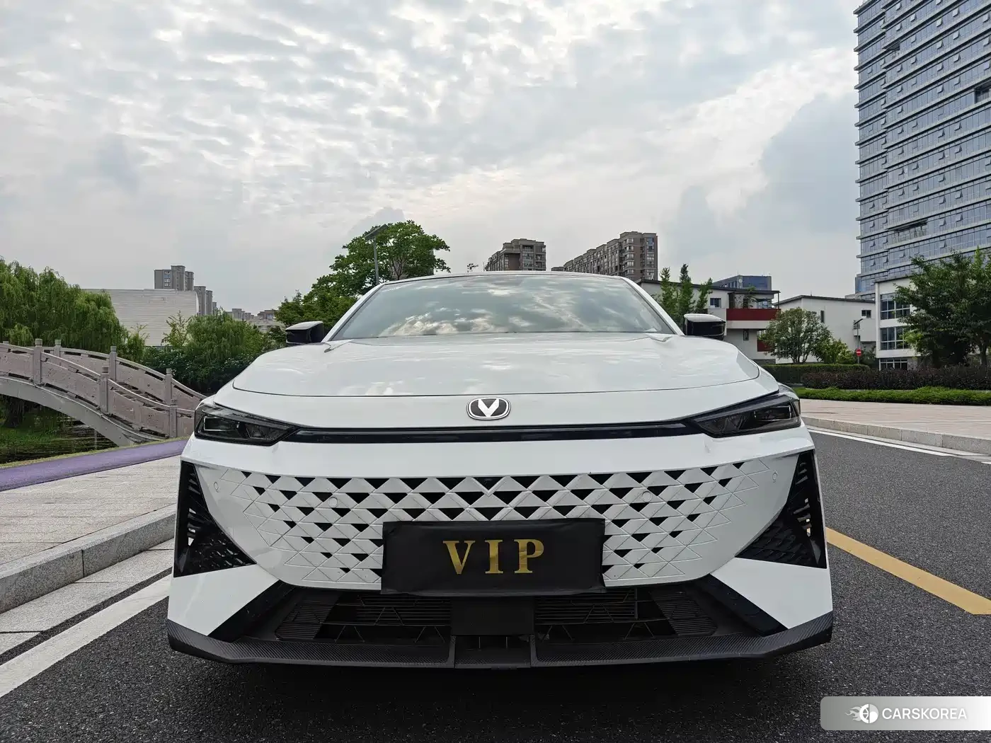Chang'an Changan UNI-V id 4565229 из Китая 10