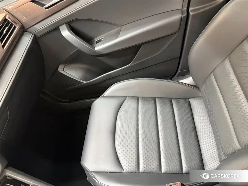 Volkswagen Tharu id 4679757 из Китая 19
