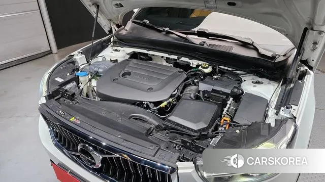 Volvo XC40 id 3469037 из Кореи 16