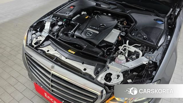 Mercedes-Benz E-Class W213 id 4482769 из Кореи 27
