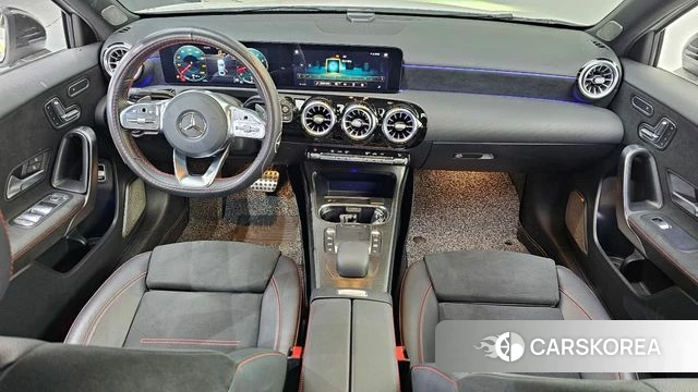 Mercedes-Benz A-Class W177 id 4281869 из Кореи 27
