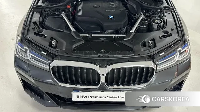 BMW 5 Series (G30) id 3654499 из Кореи 16