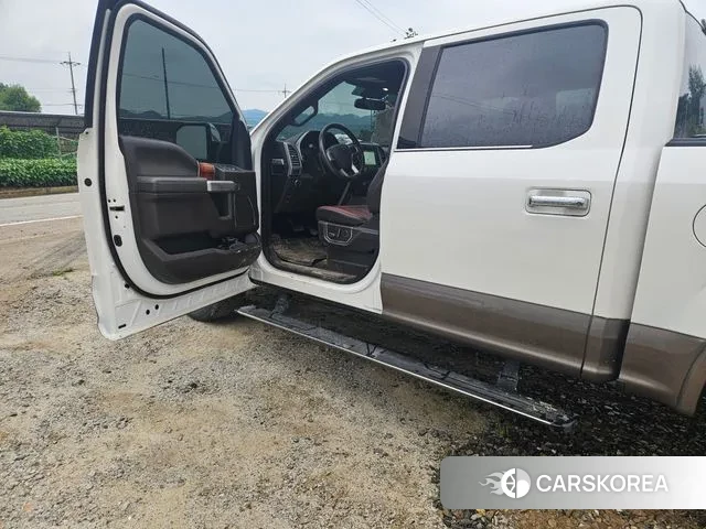 Ford F150 2018 Белый двухцветный из Кореи, фото 6