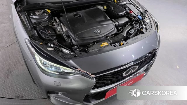 Infiniti Q30 id 3899628 из Кореи 16