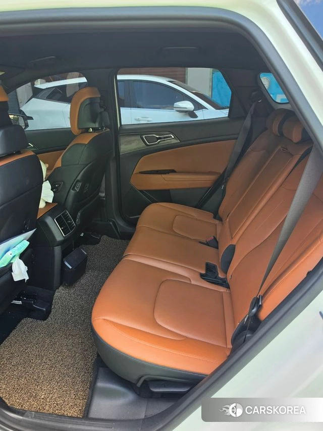 Kia Sportage 5th Generation 2023 Жемчужный цвет из Кореи, фото 6