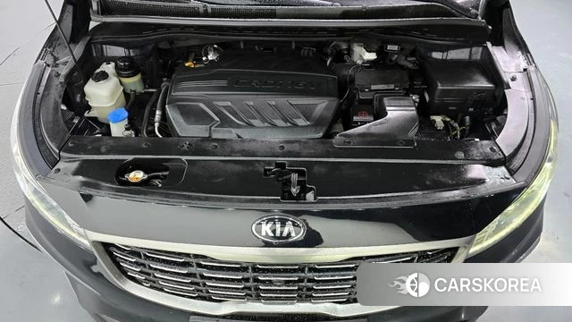 Kia The New Carnival id 4689430 из Кореи 16