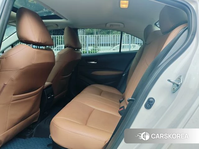 Toyota Corolla id 4365873 из Китая 12