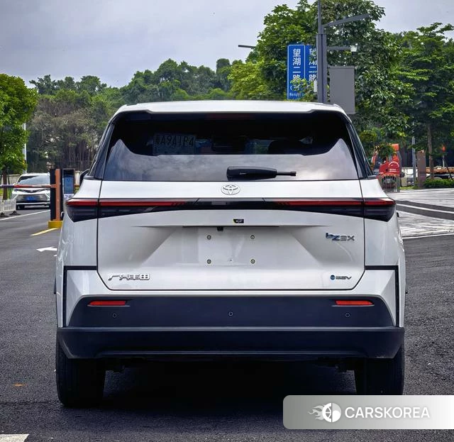 Toyota Platinum Wisdom 3X id 4368389 из Китая 26