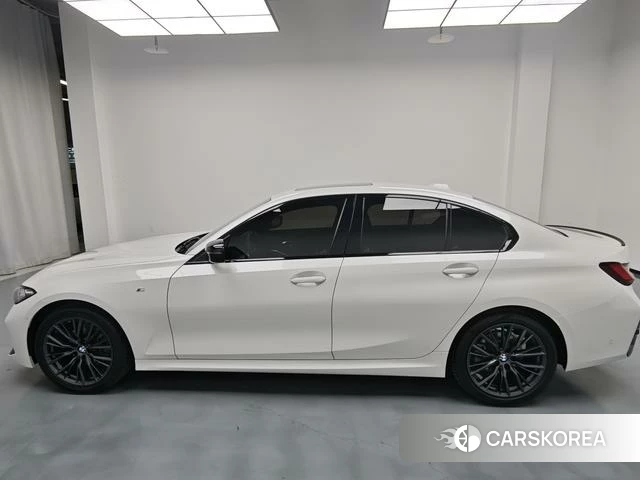 BMW 3 series id 4335233 из Китая 19