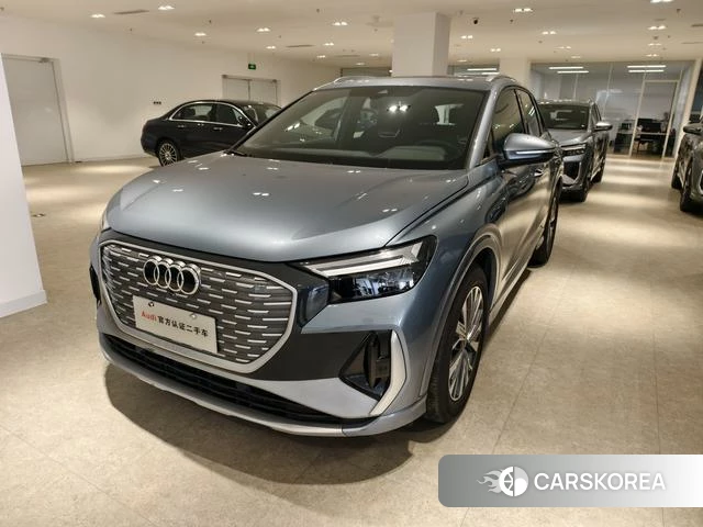 Audi Q4 e-tron 2025 Синий из Китая, фото 6