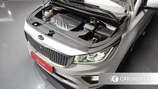 Kia The New Carnival id 3526206 из Кореи 16