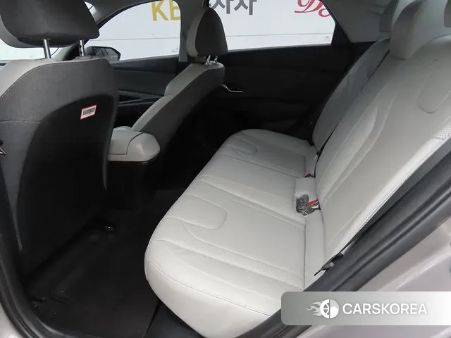 Hyundai Avante Hybrid (CN7) id 3712545 из Кореи 16