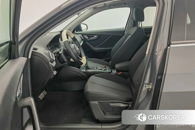 Audi Q2L id 4253627 из Китая 20