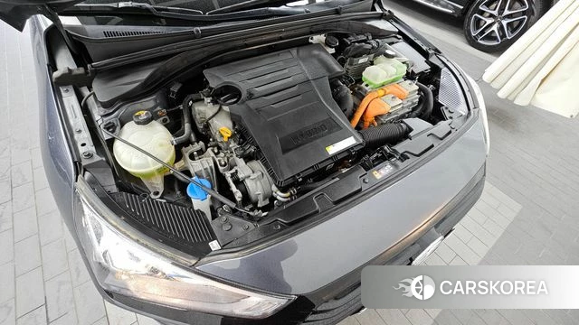 Hyundai Ionic Hybrid id 4596349 из Кореи 29