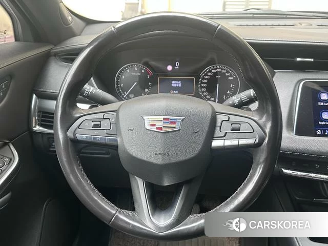 Cadillac XT4 id 4227914 из Китая 13