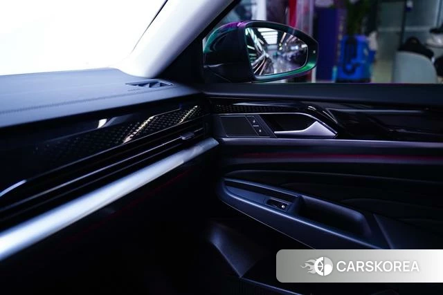 Volkswagen Passat id 3902022 из Китая 9