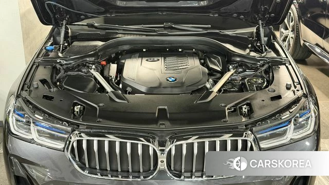 BMW 6 Series GT (G32) id 3841390 из Кореи 16