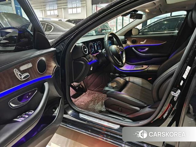 Mercedes-Benz E-class id 4341822 из Китая 10