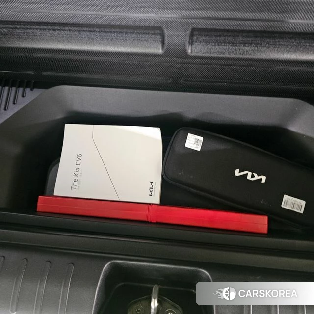 Kia EV6 id 3856486 из Кореи 16