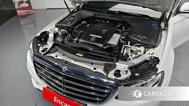 Mercedes-Benz E-Class W213 id 4397979 из Кореи 16