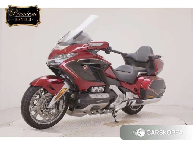 Проданный Honda GL1800 TOUR DCT 2018 из Японии, фото 3