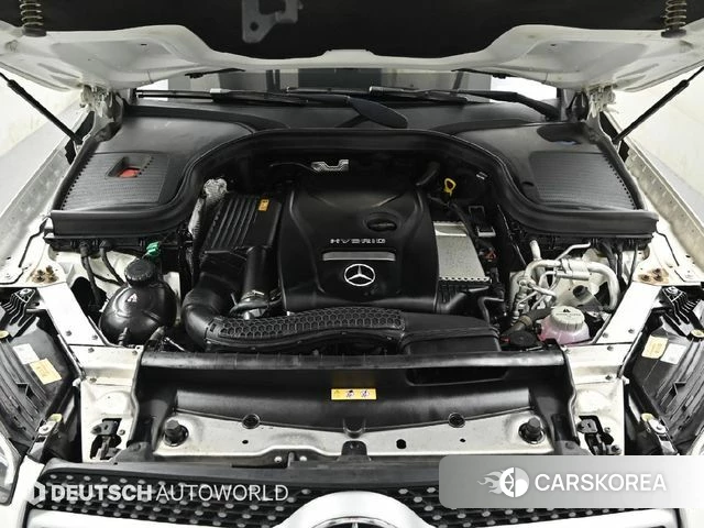 Mercedes-Benz GLC-Class X253 2021 Белый из Кореи, фото 6